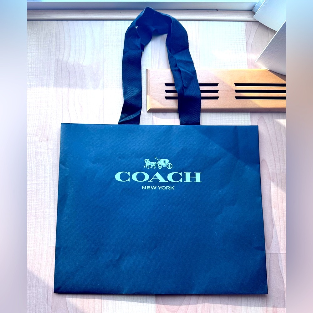 Coach carrier bag, medium